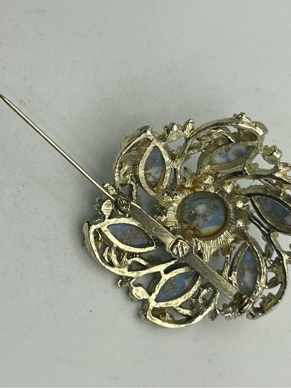 Blue faux stone cabochon painted enamel flower gold tone brooch pin vintage